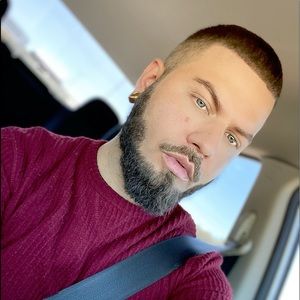 Meet your Posher, Alexander